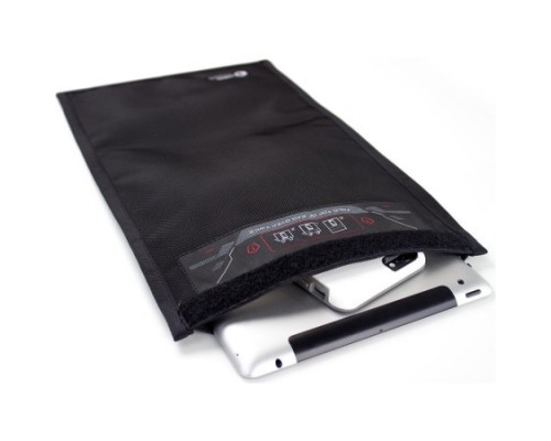 Екрануючий чохол для планшета 12" Mission Darkness Faraday Bag на липучці